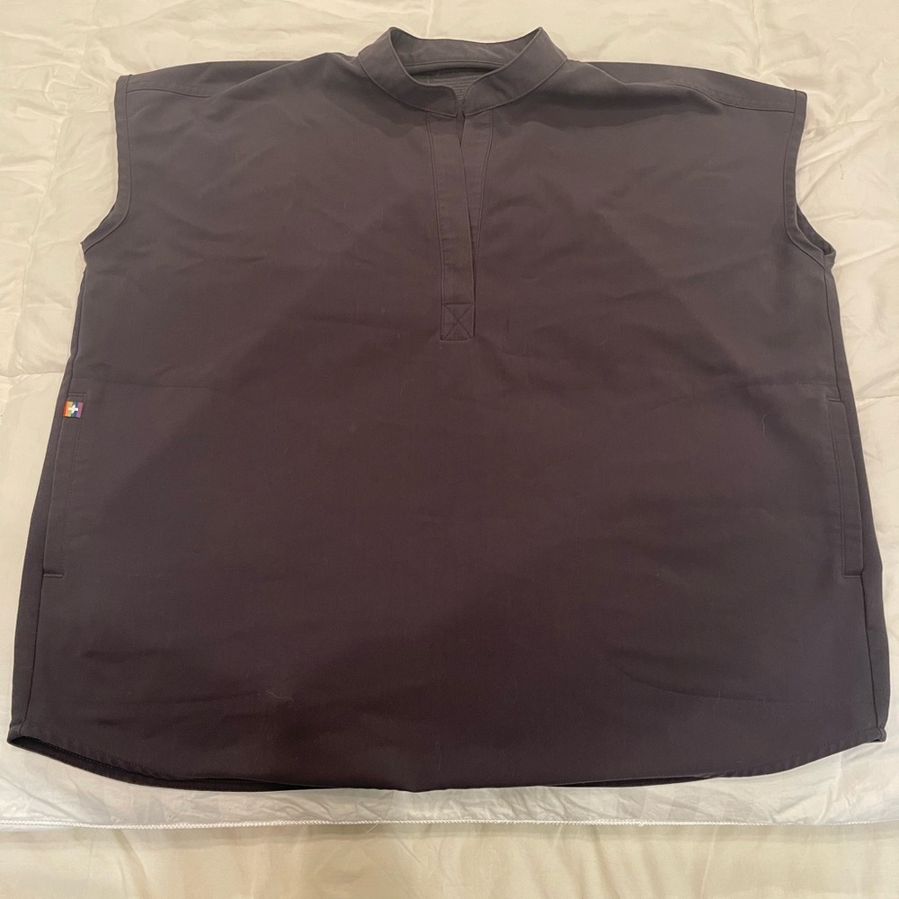 Figs Pride Charcoal Grey Rafaela